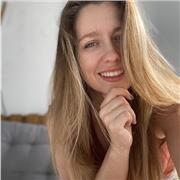 Master 2 en gestion d’hôtels, et titulaire d’un Bachelor en gestion réalisé en Irlande, je donne des cours d’anglais sur Rennes et alentours !